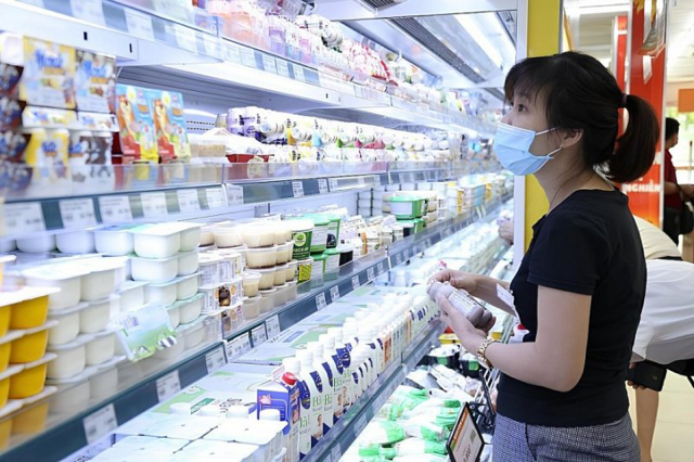 'Diễn đàn Xu hướng tiêu dùng Việt Nam': Người Việt tiếp tục thắt chặt chi tiêu, lựa chọn nấu ăn tại nhà