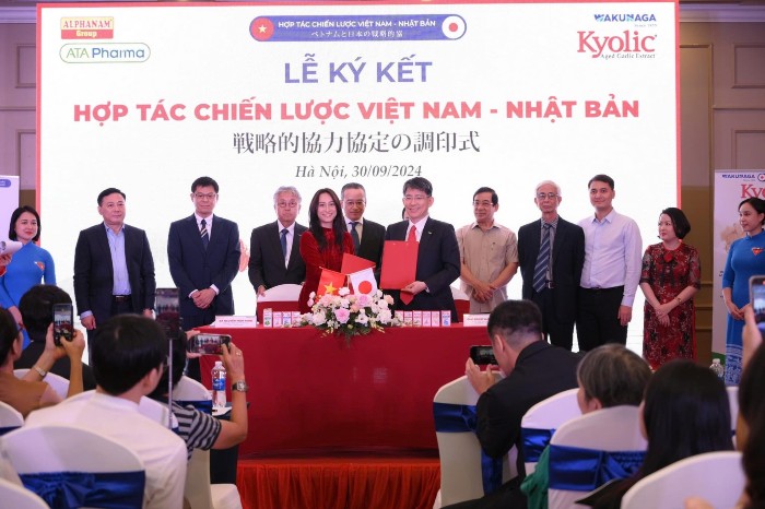 ‘Hội thảo khoa học hợp tác chiến lược Việt Nam - Nhật Bản: Phát triển dịch chiết tỏi già AGE - Kyolic, nâng tầm sức khỏe người Việt’