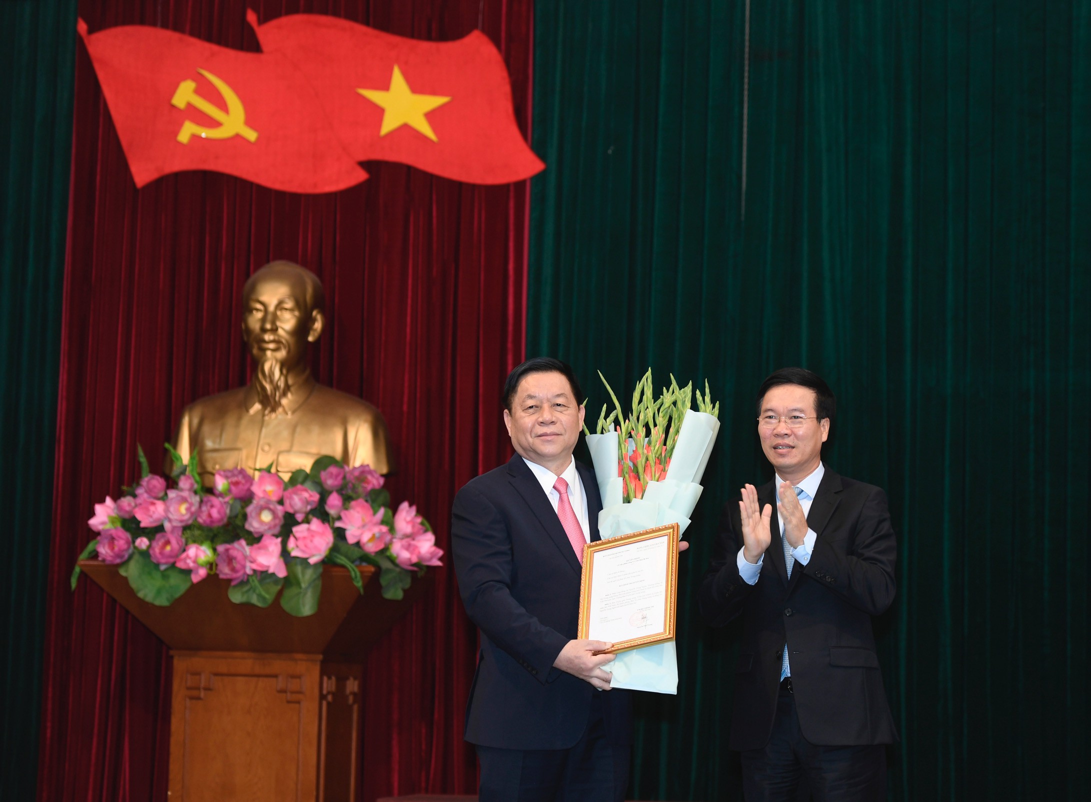 thuong-tuong-nguyen-trong-nghia-giu-chuc-truong-ban-tuyen-giao-trung-uong-1613717240.jpg