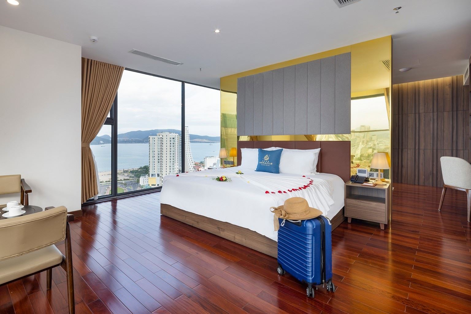 Miracle Luxury Hotel Nha Trang áp dụng khuyến mãi hè 2022
