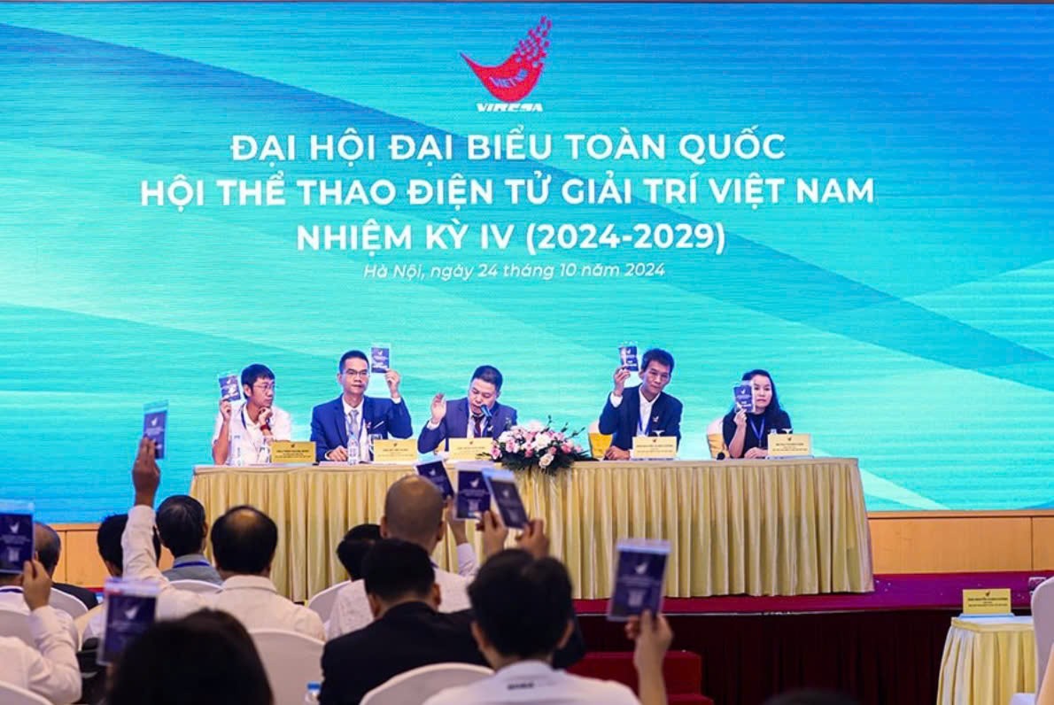 Thúc đẩy phong trào chơi và tập luyện thể thao điện tử