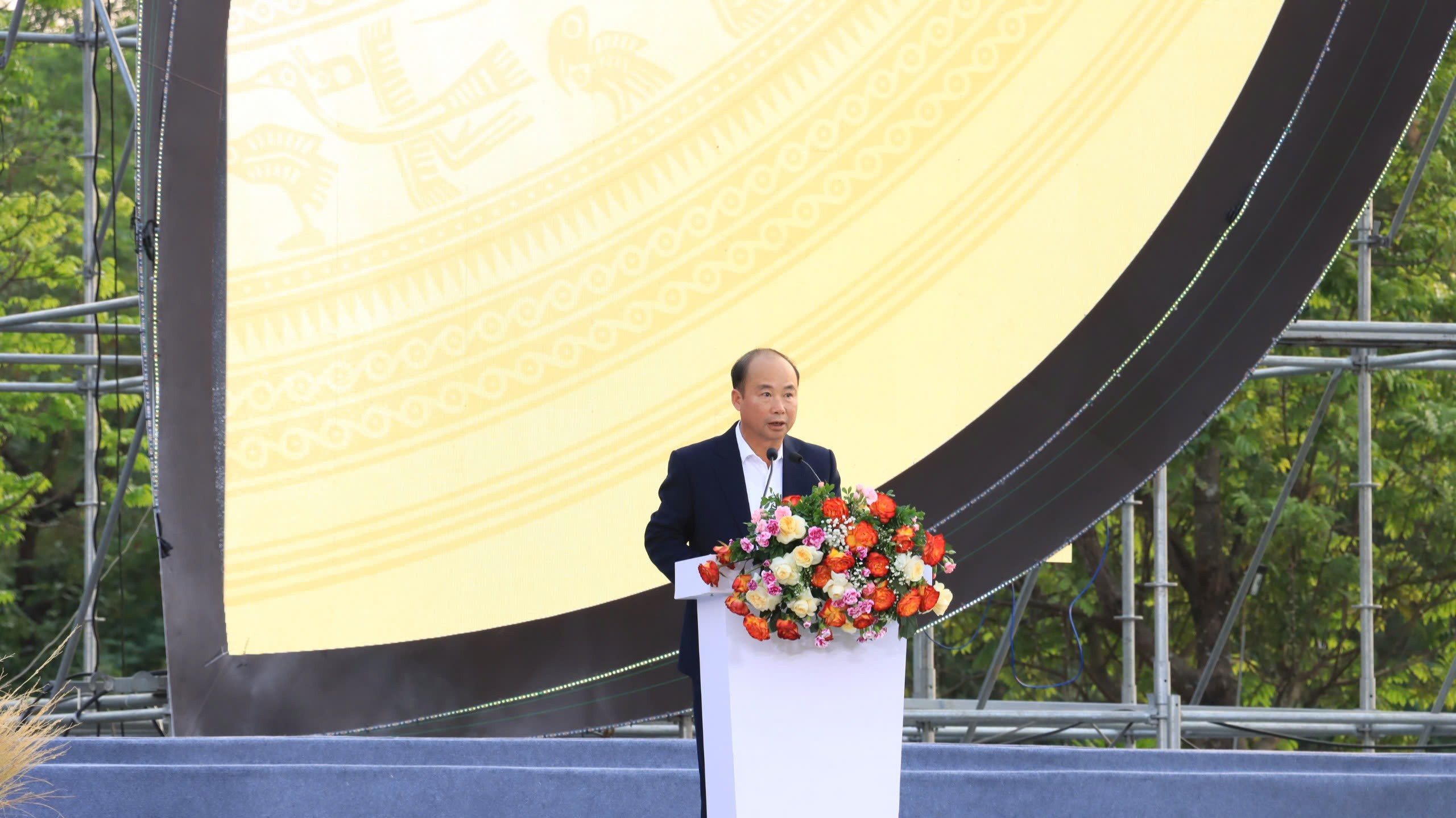 thuc-day-xay-dung-ntm-va-bao-ton-khong-gian-cong-dong-lang-que-tu-festival-san-pham-nong-nghiep-va-lang-nghe-ha-noi-dulichvietnam-dulichvn-2-1733466112.jpg