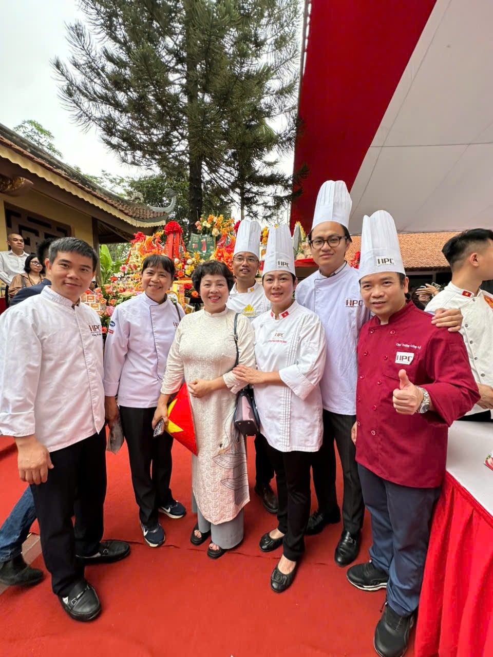 su-kien-van-hoa-dac-biet-tai-dinh-duu-lau-ky-luc-180-mam-le-tuong-nho-hoang-tu-lang-lieu-baodulich-dulichvn-2-1746614044.jpg