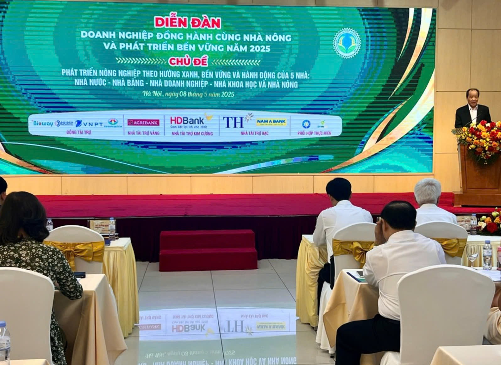 phat-trien-nong-nghiep-xanh-la-huong-di-cho-tuong-lai-ben-vung-dulichvietnam-dulichvn-1-1746684674.jpg