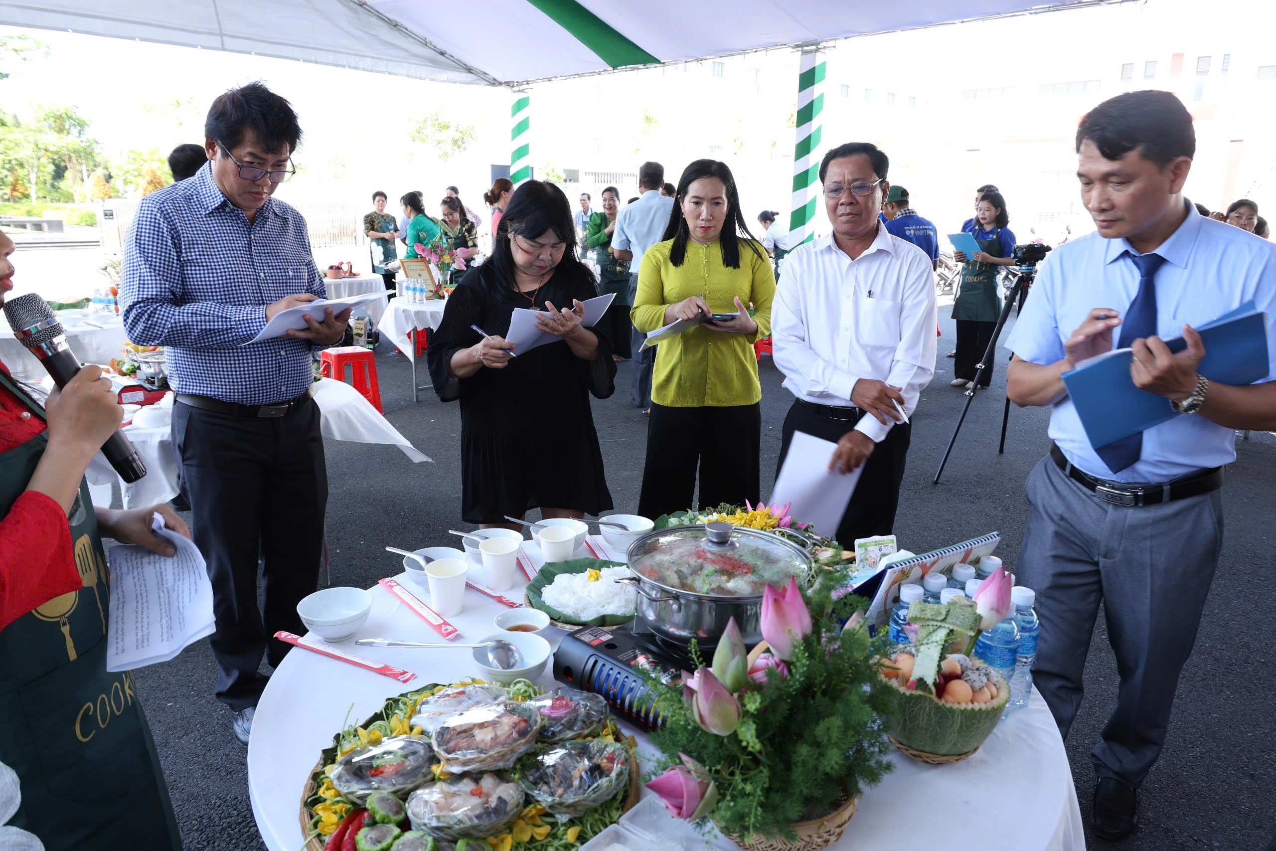 hoi-nghi-xuc-tien-ket-noi-du-lich-huyen-long-my-buoc-chuyen-minh-trong-phat-trien-du-lich-dulichvietnam-dulichvn-9-1746856342.jpg