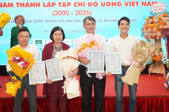 tap-chi-do-uong-viet-namky-niem-25-nam-thanh-lap-dulichgiaitri-1748016374.jpg