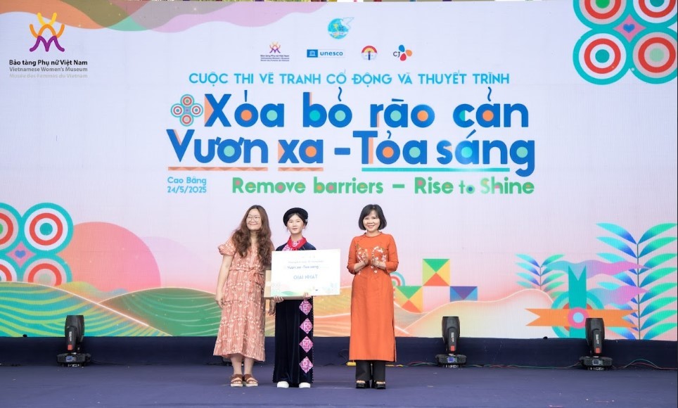 su-kien-truyen-thong-vuon-xa-toa-sang-tai-cao-bang-dulichvn-du-lich-viet-nam-4-1748151038.jpg