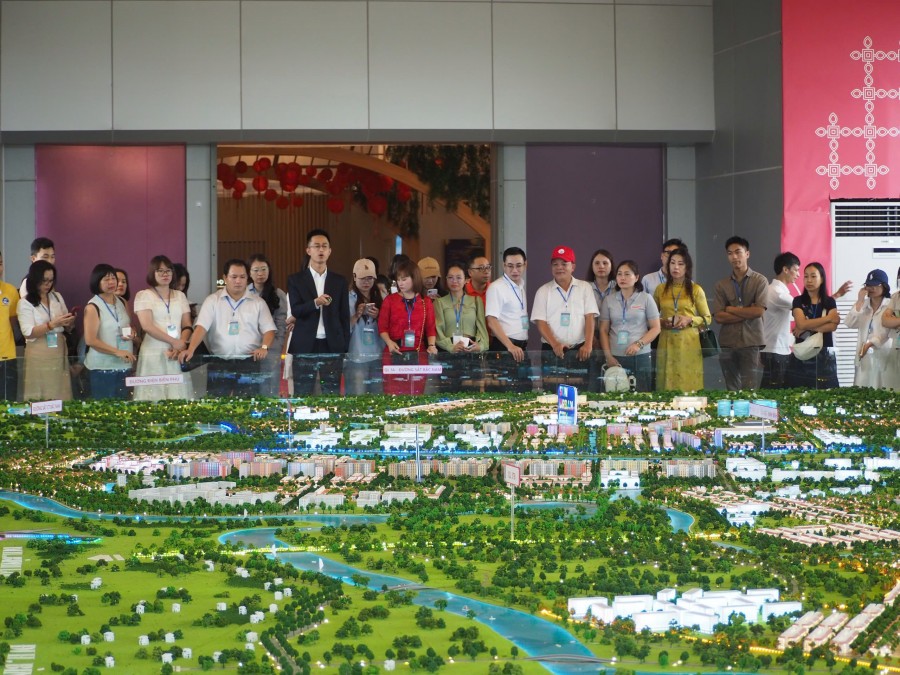 hoi-nghi-xuc-tien-dau-tu-phat-trien-du-lich-ha-nam-nam-2025-khang-dinh-tiem-nang-va-co-hoi-dulichvietnam-dulichvn-1-1748577209.jpg