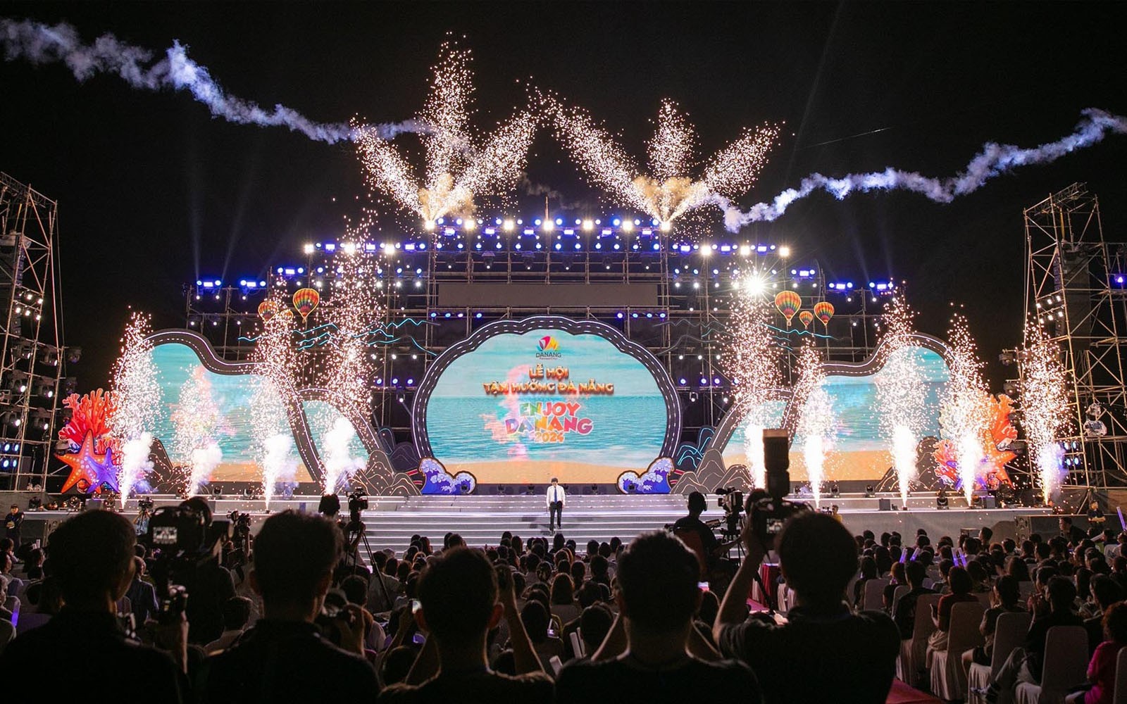 le-hoi-tan-huong-da-nang-2025-enjoy-danang-festival-2025-su-kien-he-bung-no-voi-hang-loat-hoat-dong-hap-dan-dulichvn-baodulich-4-1749977814.jpg