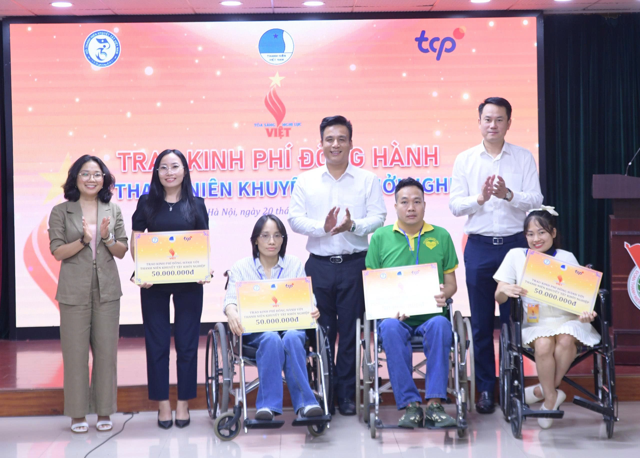 toa-dam-ho-tro-thanh-nien-khuyet-tat-khoi-nghiep-doi-moi-sang-tao-tai-ha-noi-dulichvietnam-1-1755676672.jpg