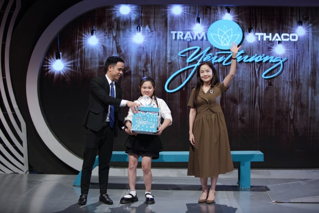 tram-yeu-thuong-doi-chan-nang-buoc-uoc-mo-do-thi-hien-giang-4dulichvn-1757698430.jpg