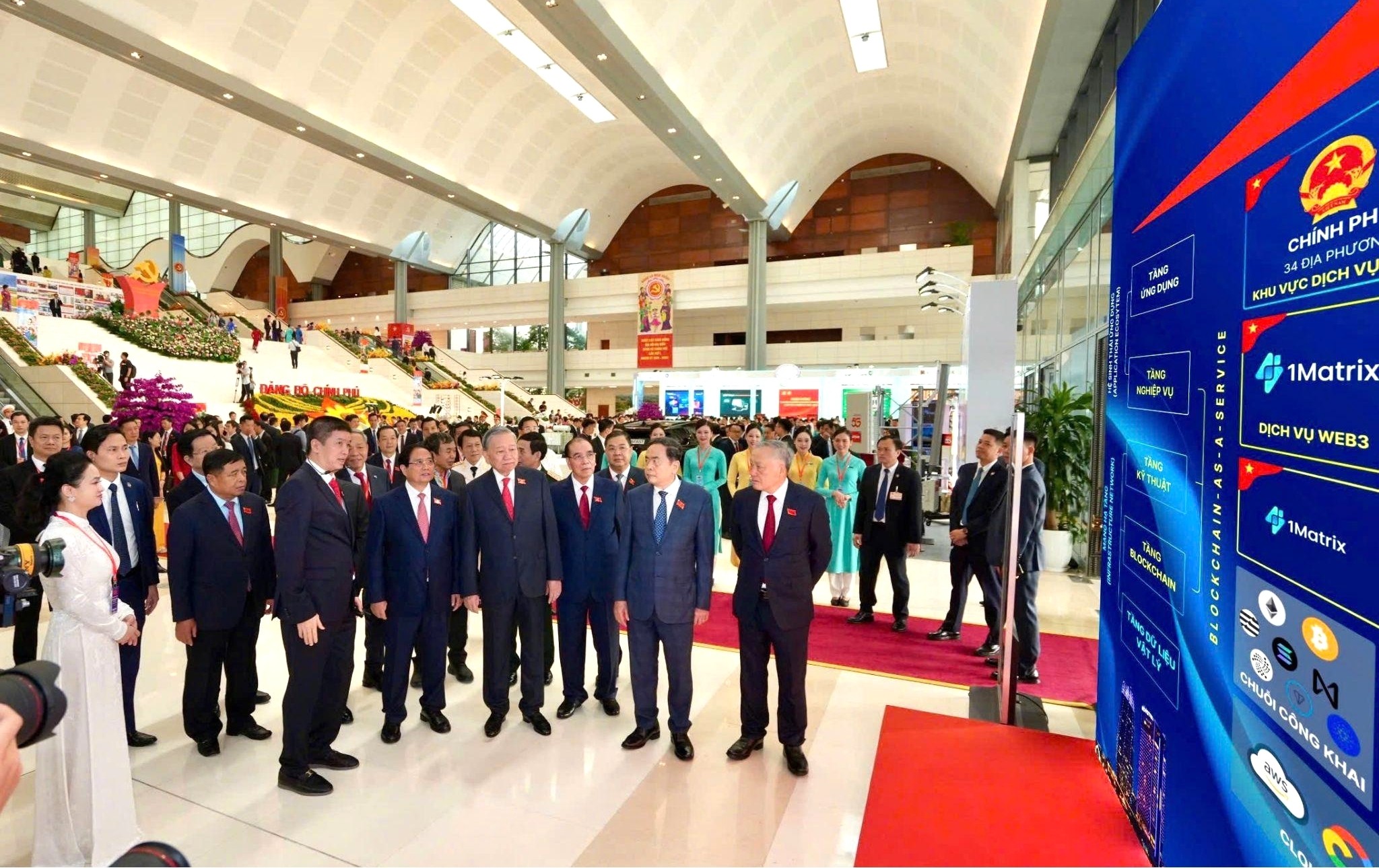 blockchain-viet-nam-mo-loi-phat-trien-ha-tang-so-quoc-gia-dulichvnnet-2-1760338175.jpg