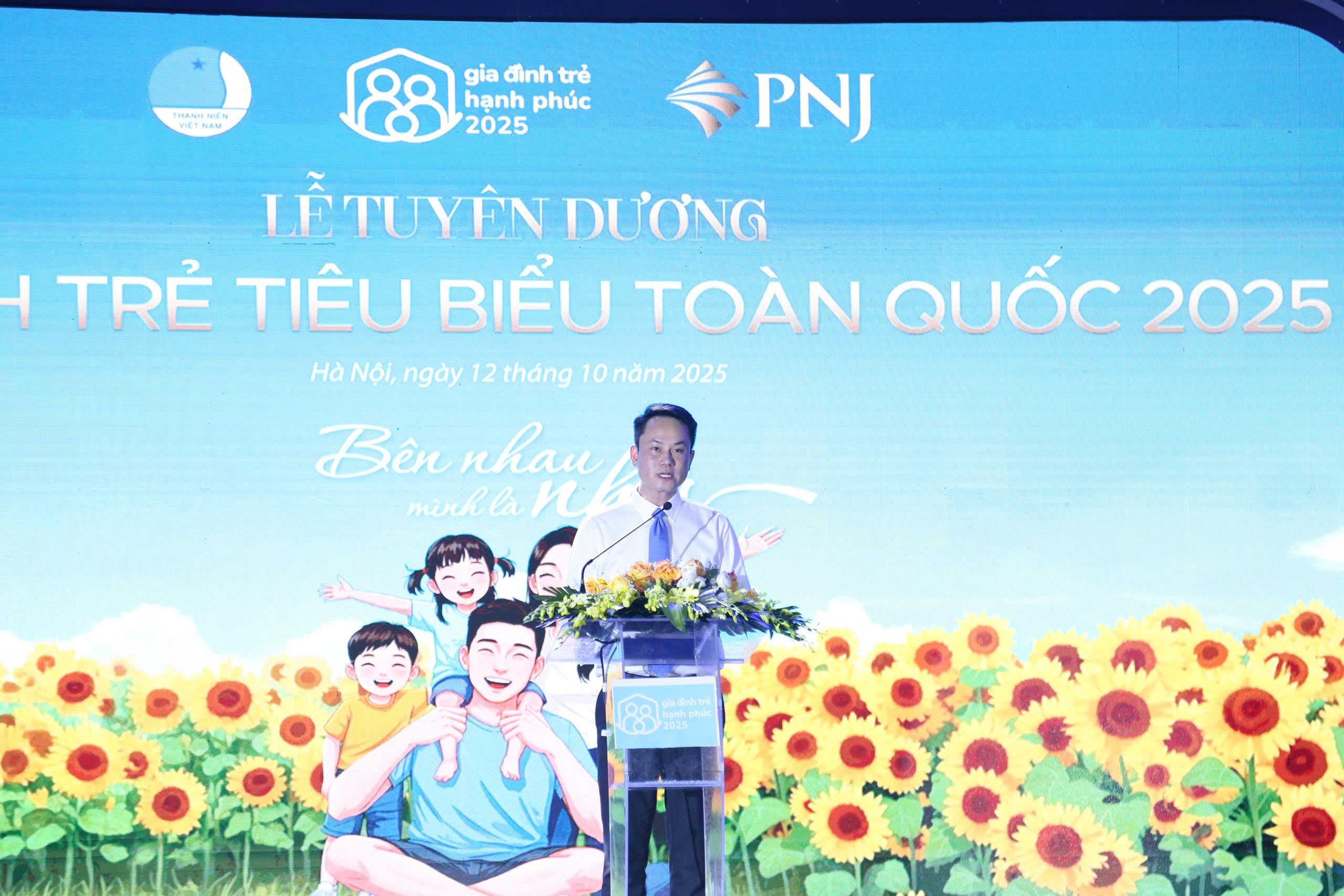 gia-dinh-tre-hanh-phuc-2025-khi-yeu-thuong-viet-nen-dieu-ky-dieu-dulichvnnet-6-1760298419.jpg