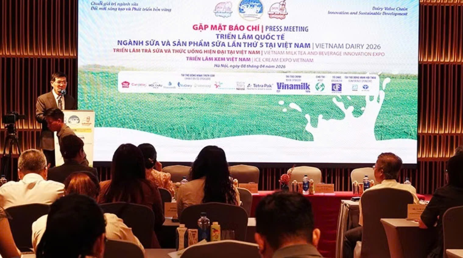 Đẩy mạnh giao thương, phát triển ngành sữa Việt Nam bền vững 