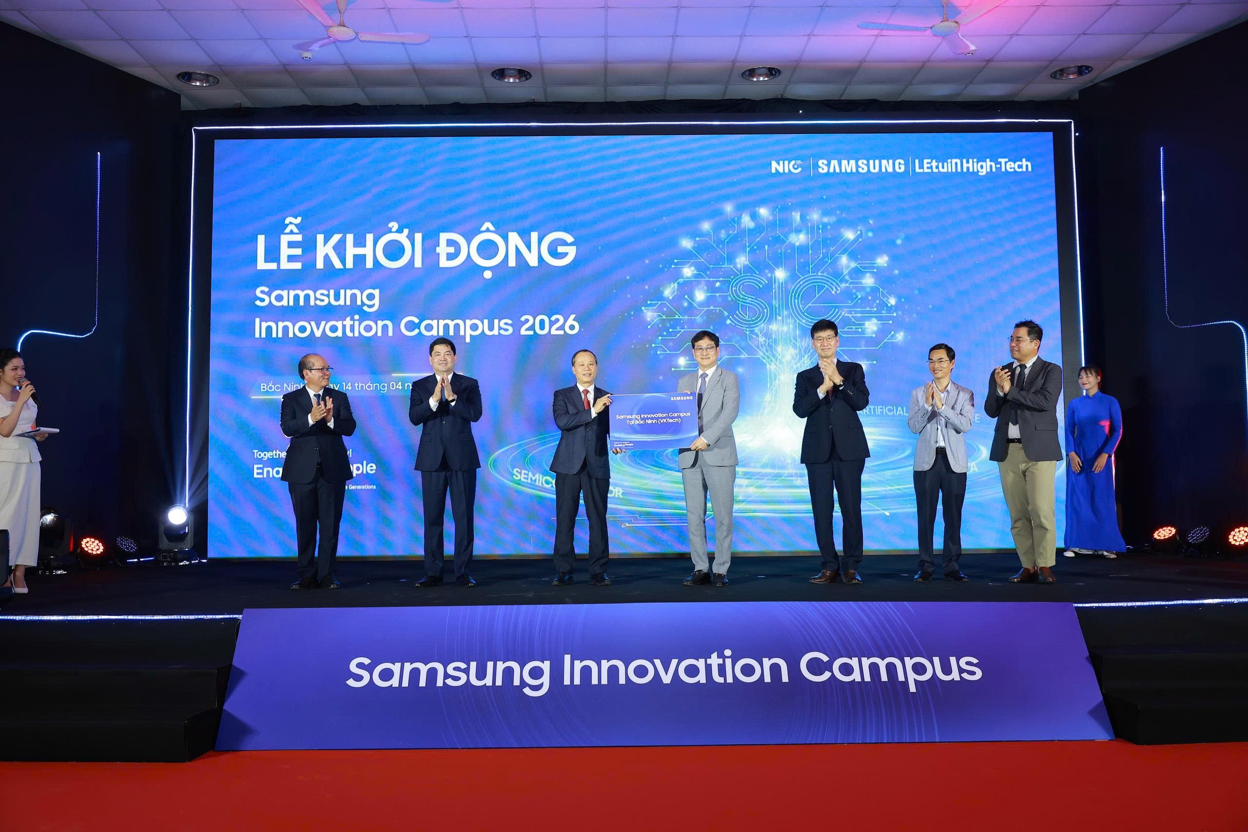 co-hoi-cho-bac-ninh-mo-huong-du-lich-cong-nghe-tu-samsung-innovation-campus-dulichvn-1-1776337031.jpg
