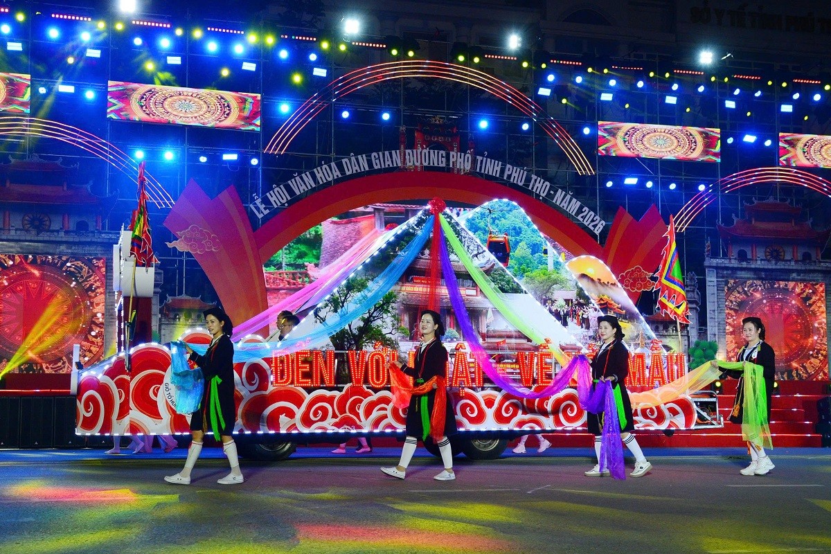 le-hoi-van-hoa-dan-gian-duong-pho-phu-tho-2026-thanh-am-nguon-coi-thap-sang-dat-to-hut-hang-trieu-du-khach-dulichvnnet-5-1777059130.jpg