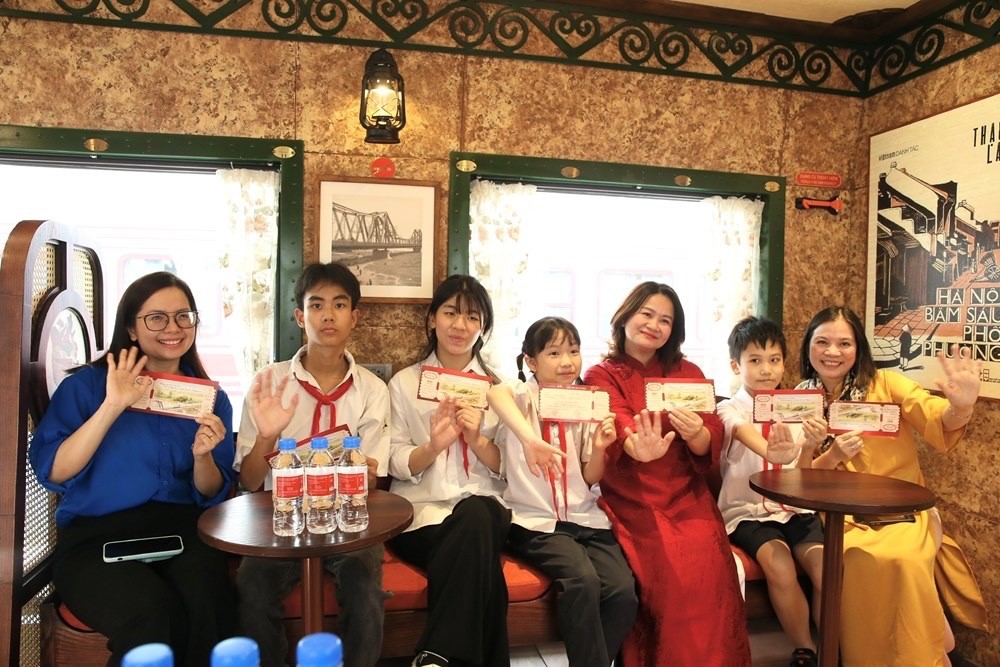 chuyen-tau-di-san-hanh-trinh-85-nam-tre-ben-mang-vuon-dua-lich-su-doi-tntp-ho-chi-minh-den-gan-hon-voi-the-he-tre-dulichgiaitri-64-1778918791.jpg