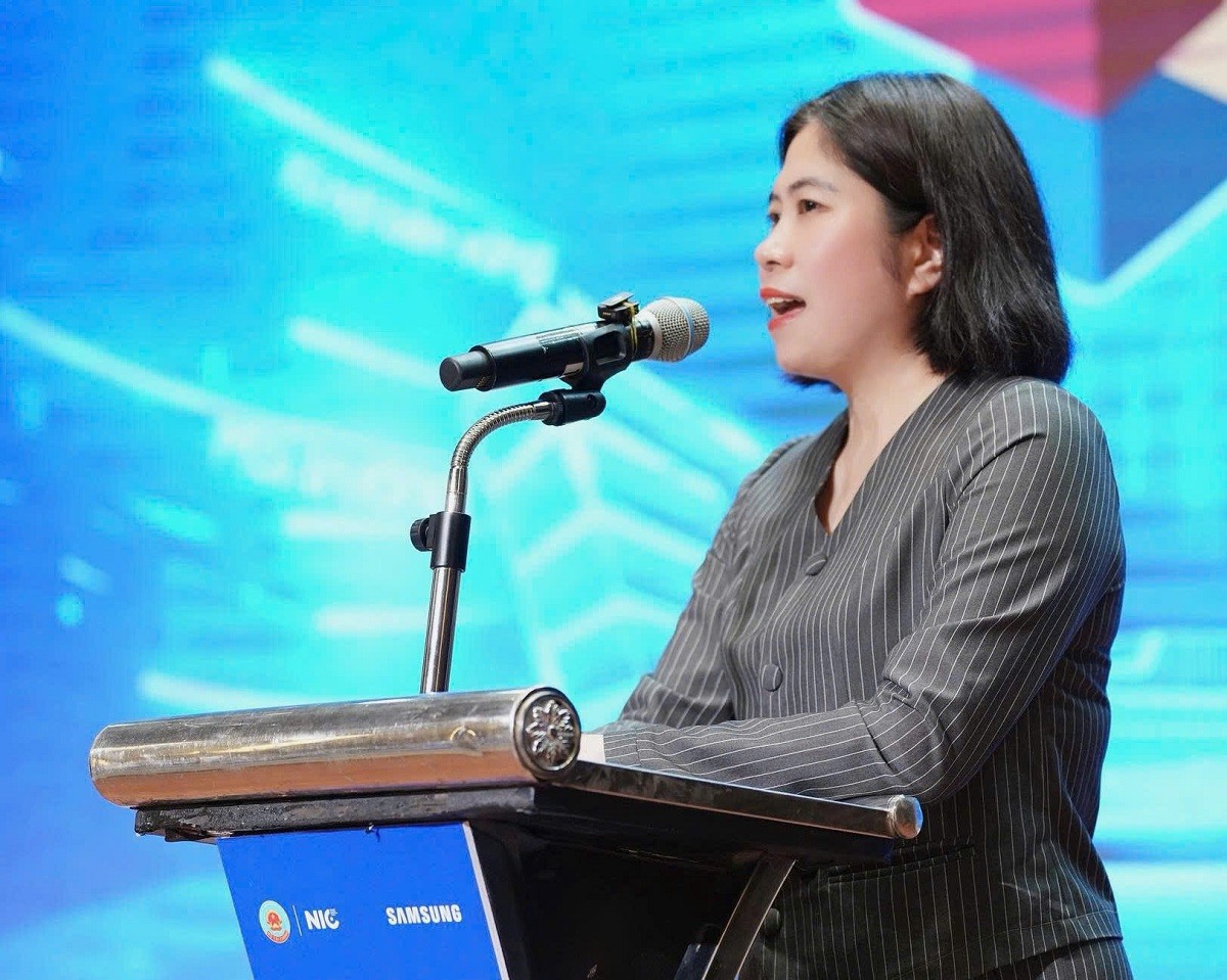 samsung-solve-for-tomorrow-2026-lan-toa-phong-trao-stem-khoi-nguon-doi-moi-sang-tao-cho-hoc-sinh-mien-trung-dulichvnnet-2-1778866188.jpg