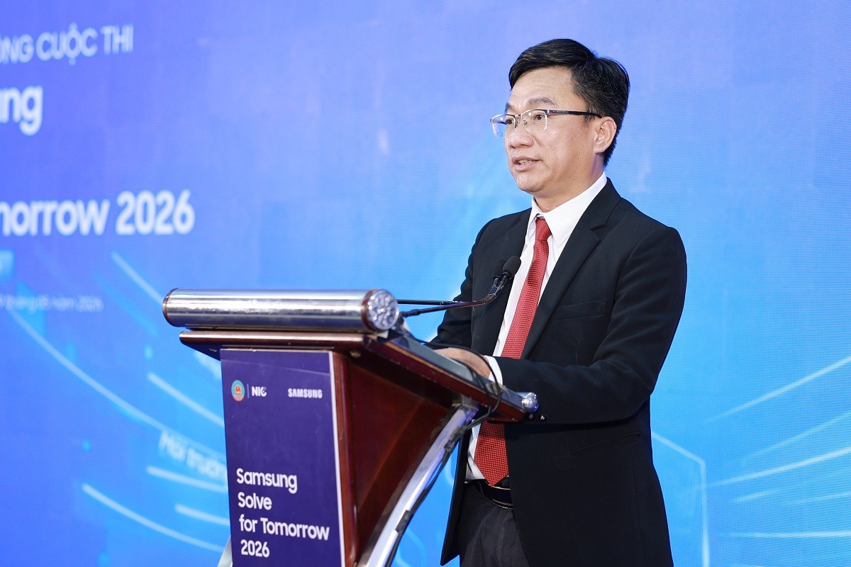 samsung-solve-for-tomorrow-2026-khi-lop-hoc-stem-tro-thanh-vuon-uom-cong-dan-so-tuong-lai-dulichvnnet-2-1779191956.JPG