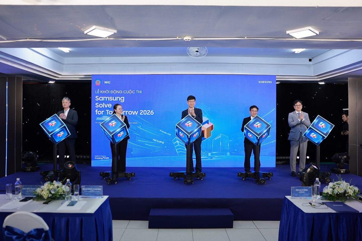 samsung-solve-for-tomorrow-2026-khi-lop-hoc-stem-tro-thanh-vuon-uom-cong-dan-so-tuong-lai-dulichvnnet-5-1779191730.JPG