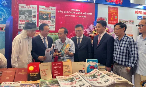 'Con đường tương lai': Gợi mở mô hình kinh tế thông minh trong kỷ nguyên AI