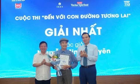 Trao giải cuộc thi 'Đến với Con đường tương lai', tiếp tục lan tỏa văn hóa đọc