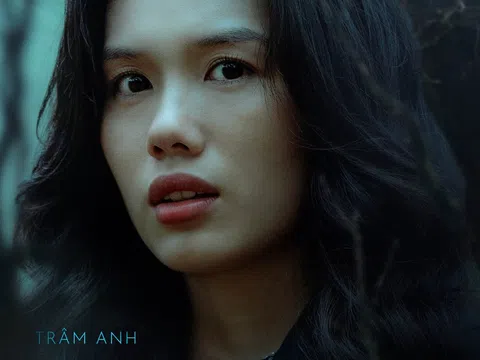 Nữ chính Trại Hoa Đỏ bị ám ảnh phim đến mức gặp bóng đè