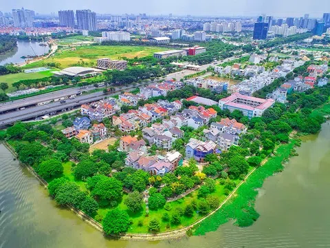 'Đất đai làm mất cán bộ nhìn từ Thành phố Hồ Chí Minh'