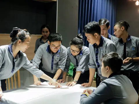 Hướng dẫn hoàn chỉnh về tiếp thị công cụ tìm kiếm cho khách sạn (SEM)