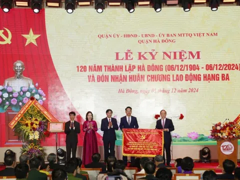 Hà Đông đón nhận Huân chương Lao động hạng Ba: Hành trình phát triển đầy tự hào của một đô thị trung tâm