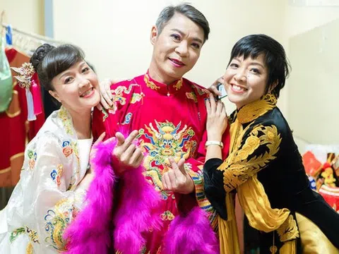 MC Thảo Vân khóc khi ngừng dẫn Táo Quân: '19 năm nhiều cảm xúc lắm'