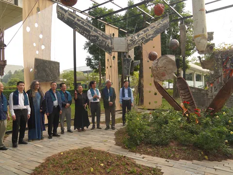 Bảo tàng Hà Nội ra mắt không gian sắp đặt ngoài trời từ xác máy bay