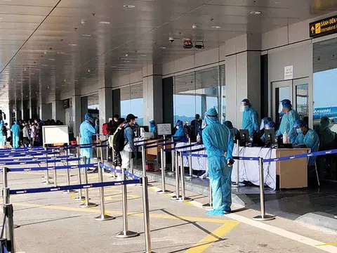 Tạm đóng cửa sân bay Vân Đồn, các chuyến bay chuyển đến sân bay khác