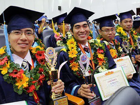 Làm gì để thu hút nhân tài về phục vụ đất nước?