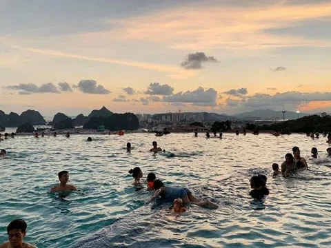 Quảng Ninh đón 2,5 triệu lượt khách du lịch trong 6 tháng