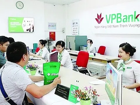 Mua bán cổ phiếu 'chui' VPB, bị phạt gần 1 tỉ đồng