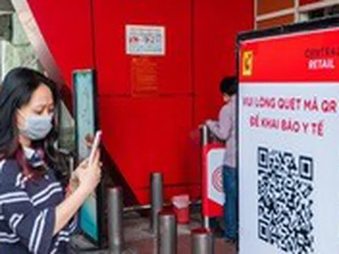 Hà Nội xét nghiệm COVID-19 miễn phí người ho, sốt, đau họng...