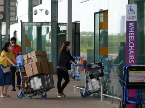 Khoảng ba triệu lượt hành khách đã đi qua sân bay Changi vào năm 2021