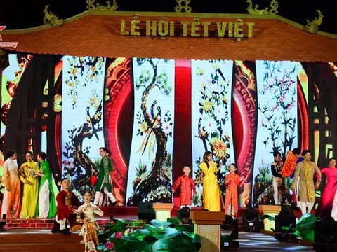 Lễ hội Tết Việt 2021: “Nét đẹp văn hóa Tết Hà Nội - Huế - TP.HCM”