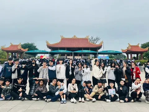 Lan tỏa tình yêu lịch sử với tour học tập ở di tích Đại đội 915 Thái Nguyên - Hành trình tìm về cội nguồn